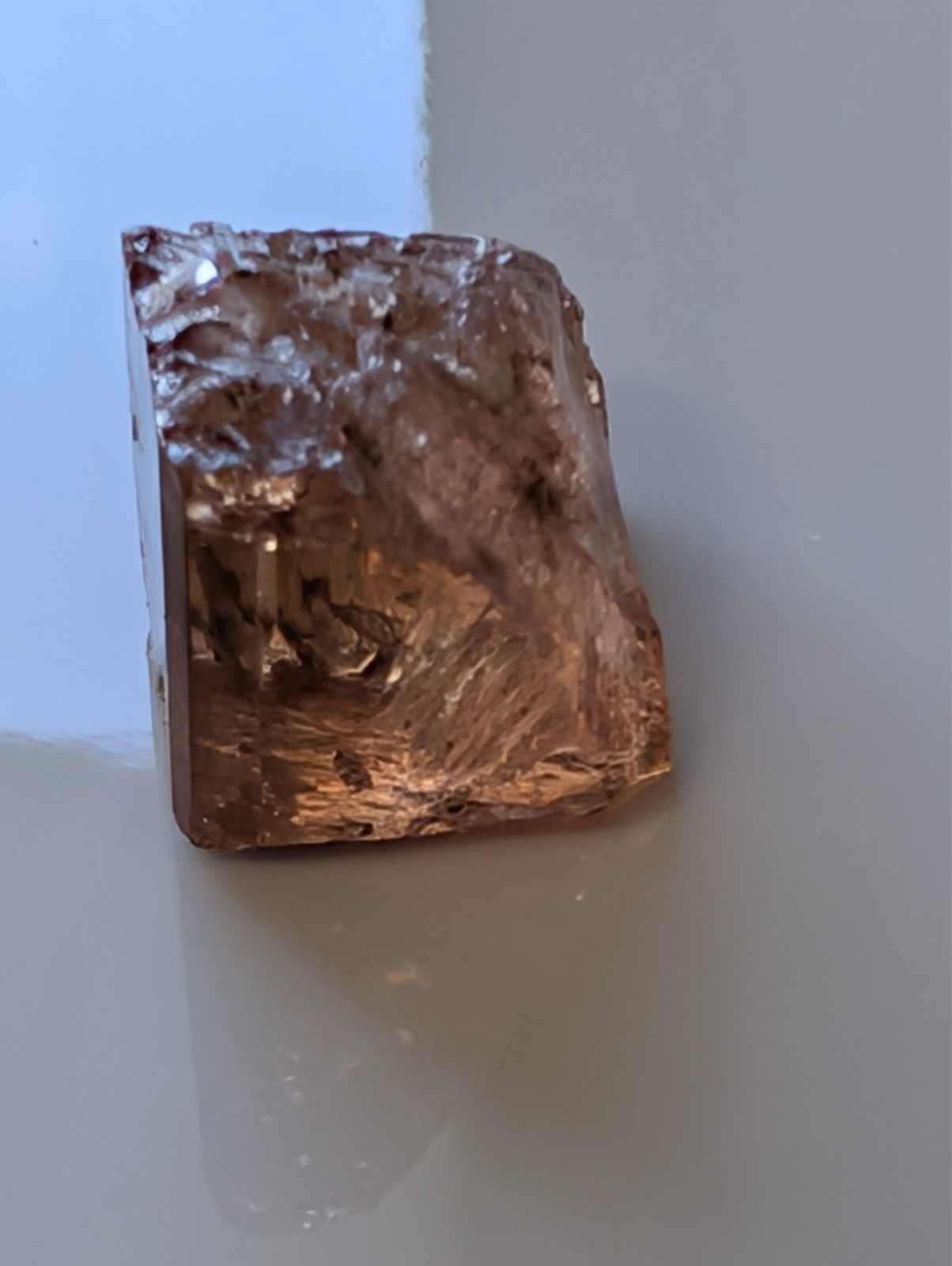 USA seller 26.73 Eye clean Imperial Topaz facet rough gemstone specimen