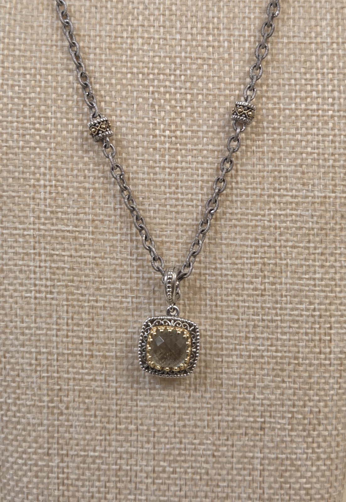 Stunning 18k Gold & Sterling Silver Gabriel & Co Cushion-Cut Pendant 17″ Chain