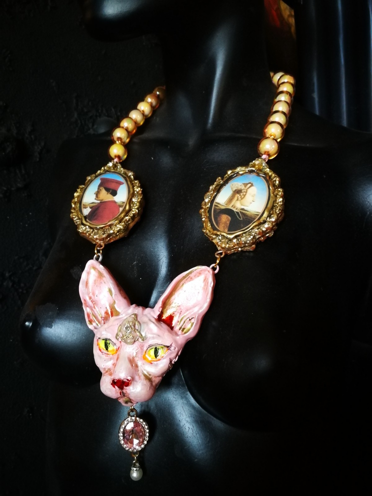 Statement Luxury Necklace Jewelry Pendant Sculpture Sphynx Cat Antique Cameo Bib