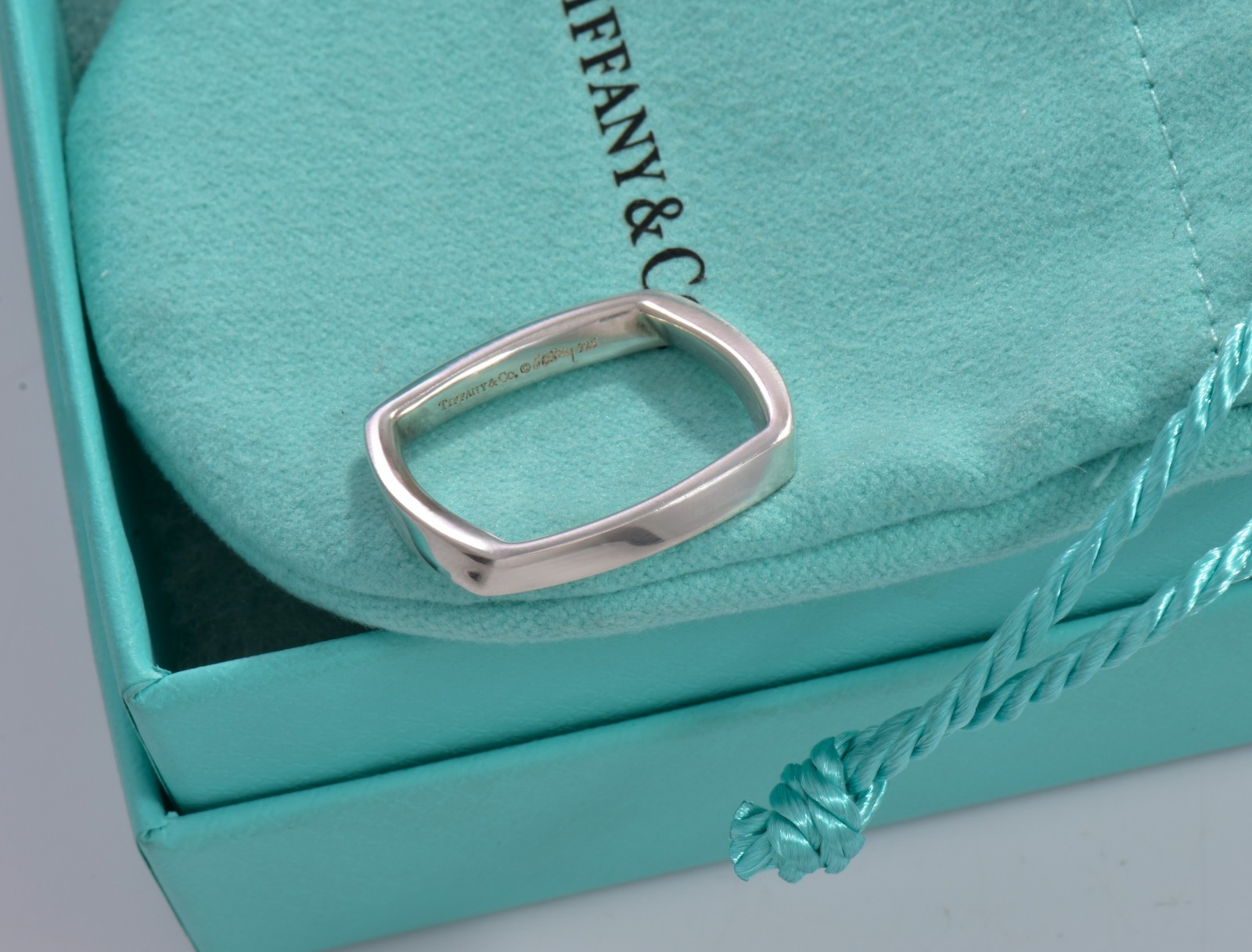 Size 9.5 Tiffany & Co Silver Frank Gehry Narrow Torque Square Ring in Pouch Rare