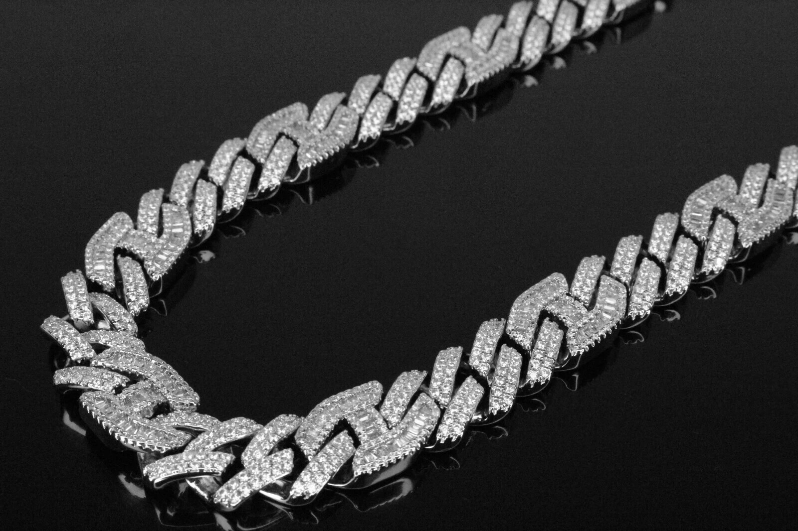14mm Cuban Prong Chain Necklace VVS1 Simulated Diamonds 200g+ HEAVY WEIGHT !