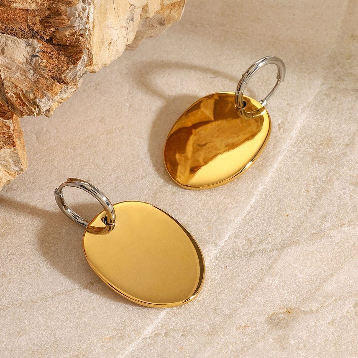 Woman 18K Gold Plated Polished Round Hoop Round Earring Stud Drop Dangle
