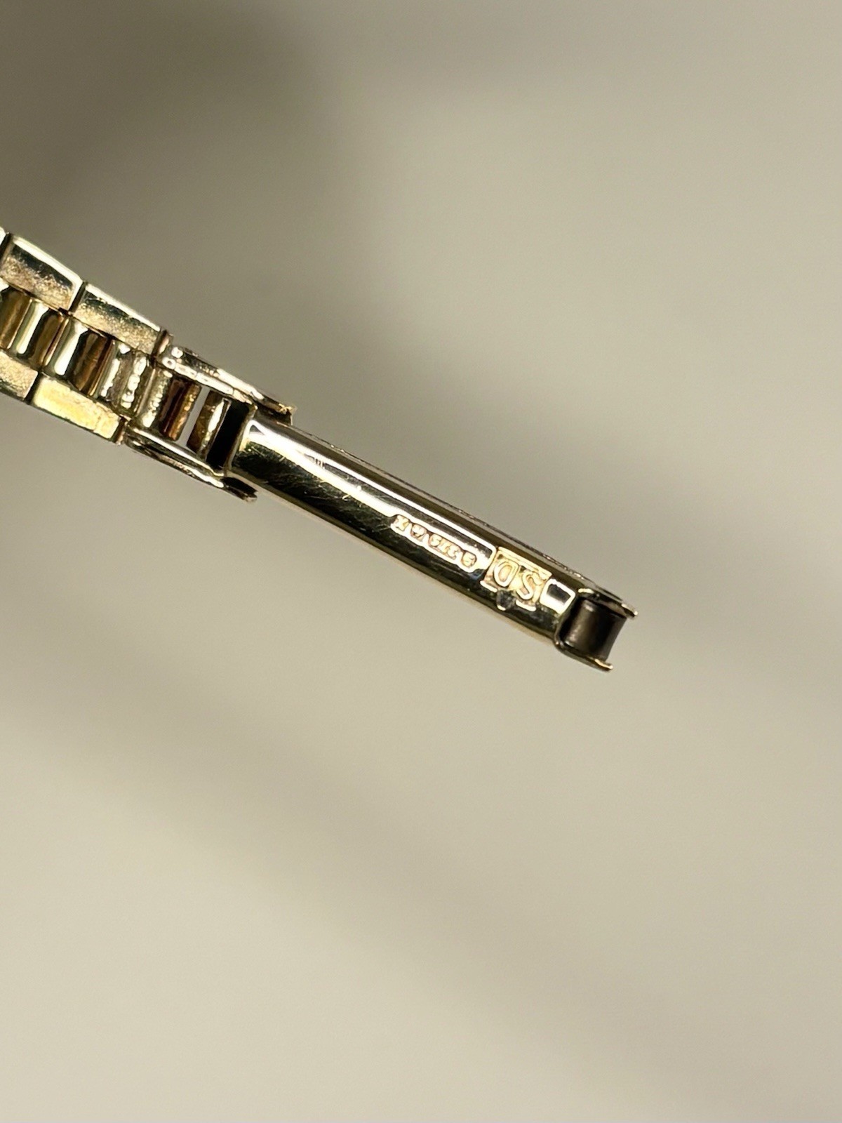 ROTARY Ladies 9ct Gold *+BOX* 15g Vintage 1970’s Manual Watch