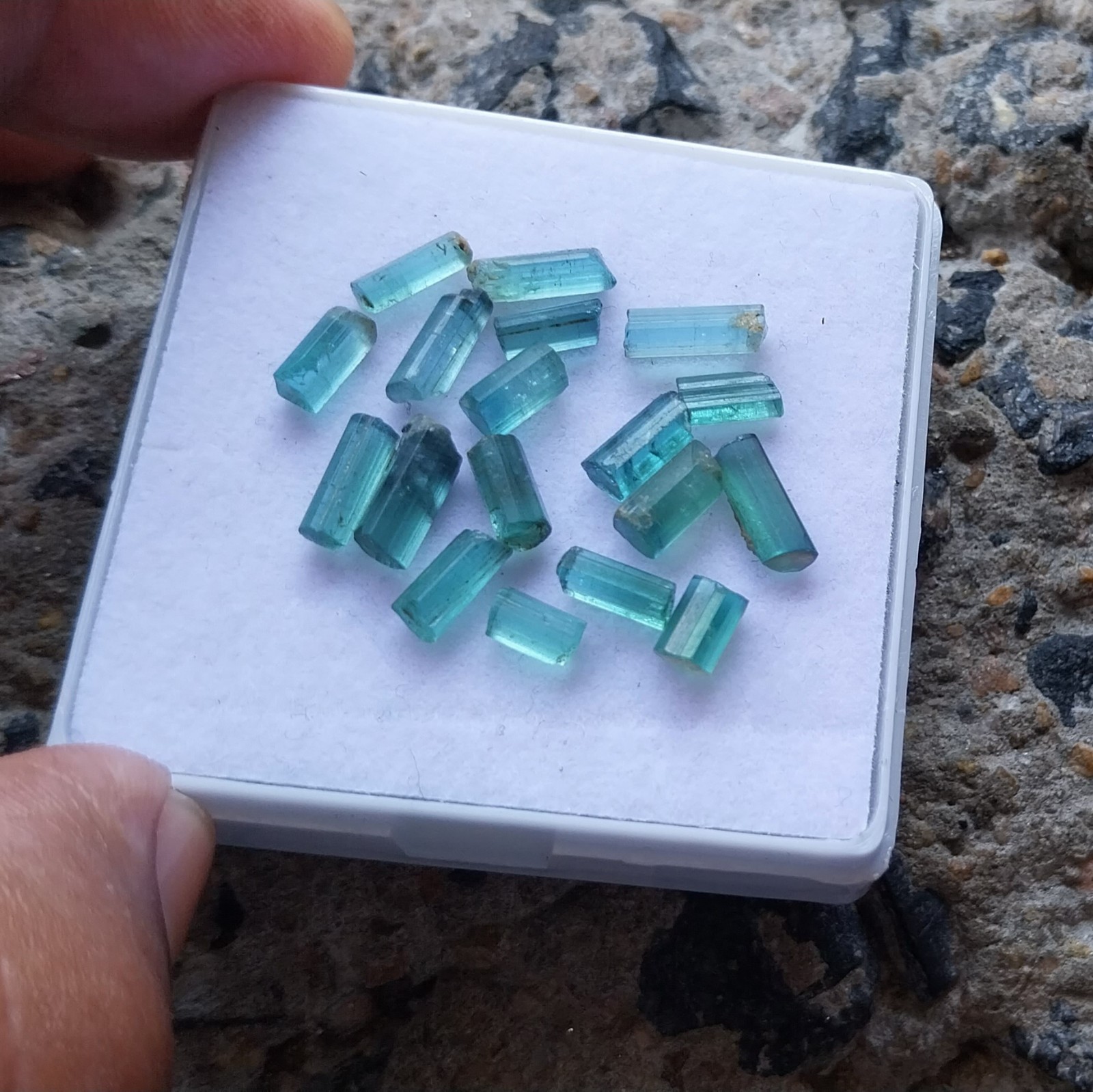 14.75 Ct 6 to 9.5 MM Natural Blue Color Tourmaline Raw Rough Pencil 18 PCS Lot