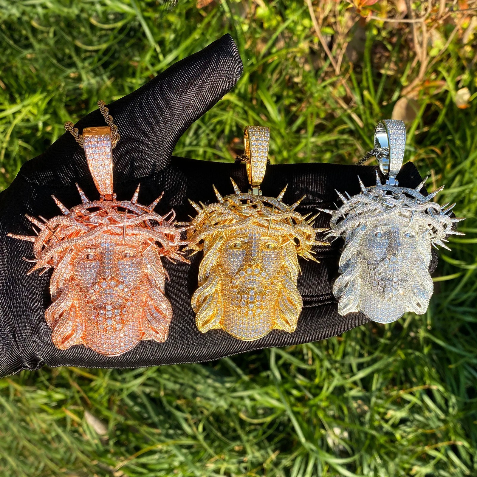 Iced Out Ratten Jesus Necklace Pendant for Men – Hip Hop Fashion Jewelry