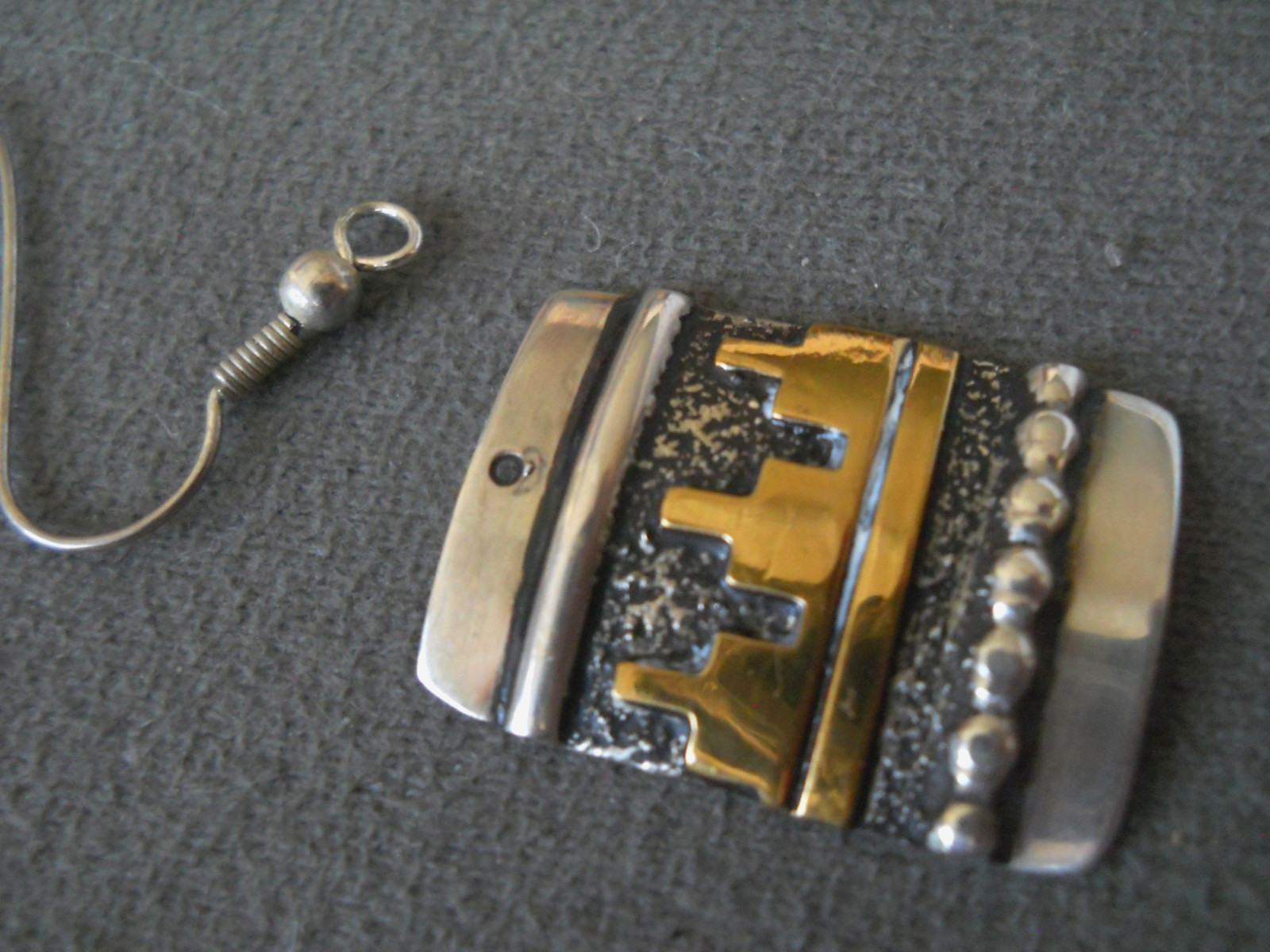 AUTHENTIC TOMMY SINGER Native American Navajo Sterling Silver Gold Hook Earrings