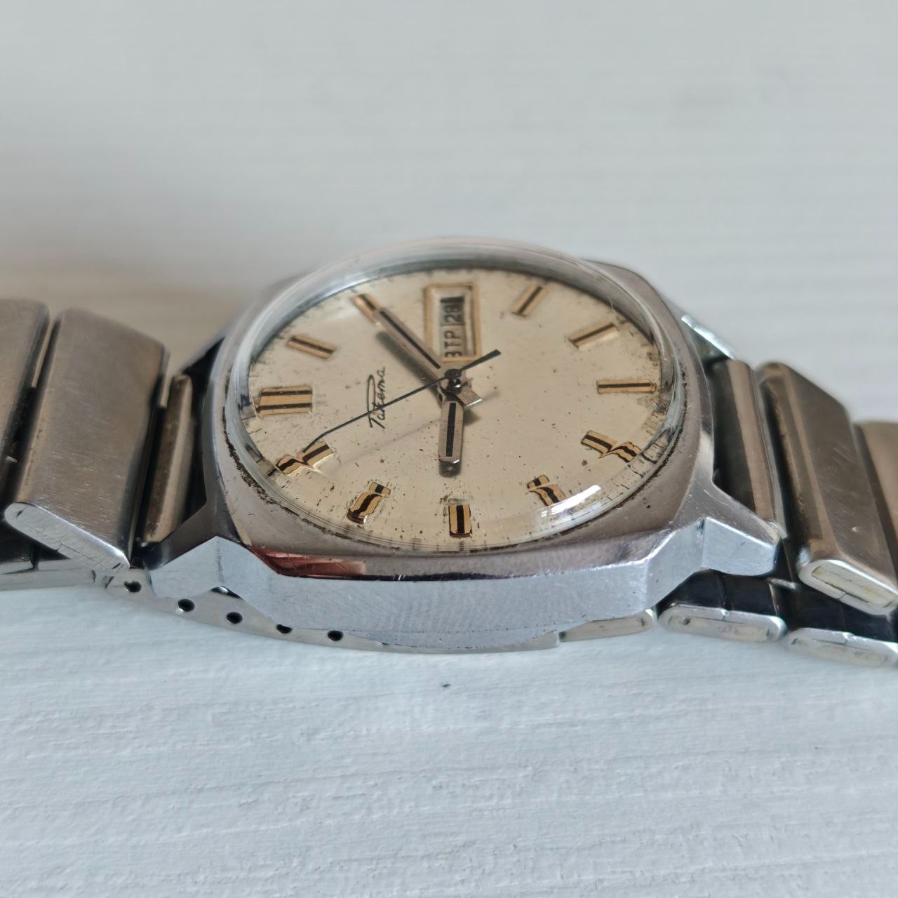 Vintage Soviet Raketa Automatic Watch Cal. 2627.H 29 Jewels Day-Date USSR
