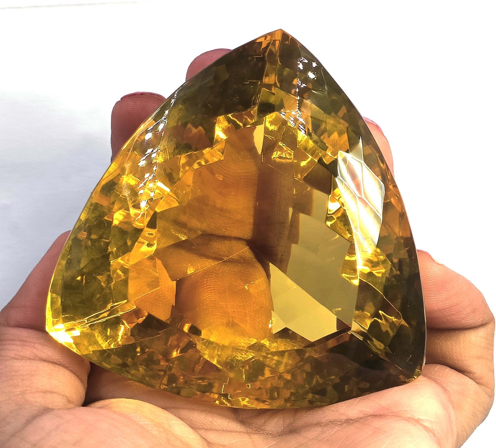 High Quality 1000 Ct Natural Yellow Sapphire Trillion Shape IGL Gemstone 6AHJ
