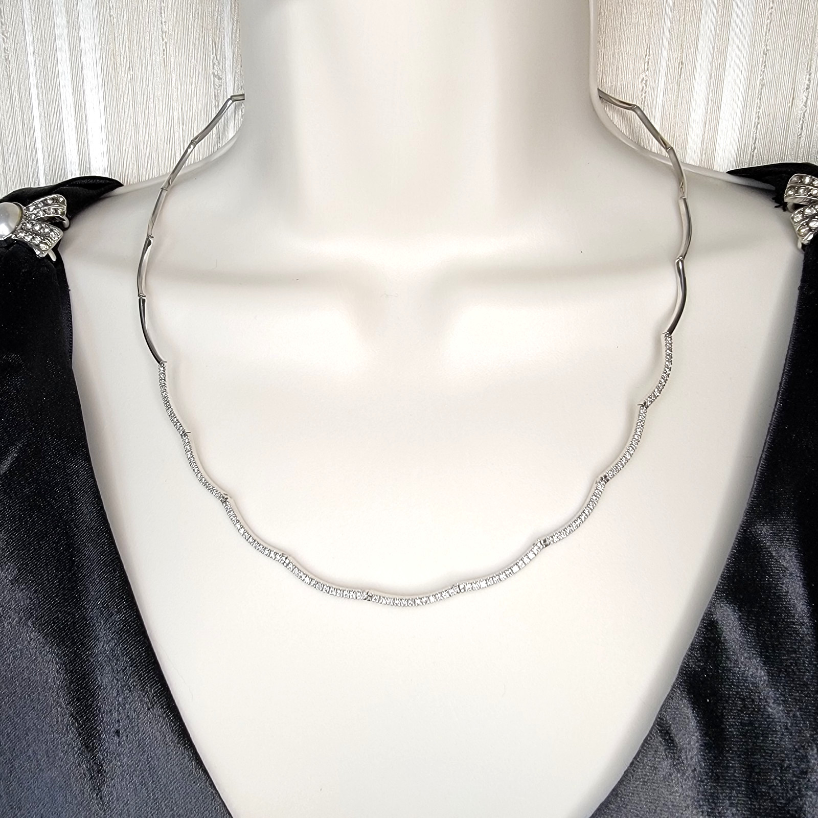 Ross-Simons 1.00tcw Diamond Scallop Necklace 14k White Gold 18.5g 20″ ESTATE