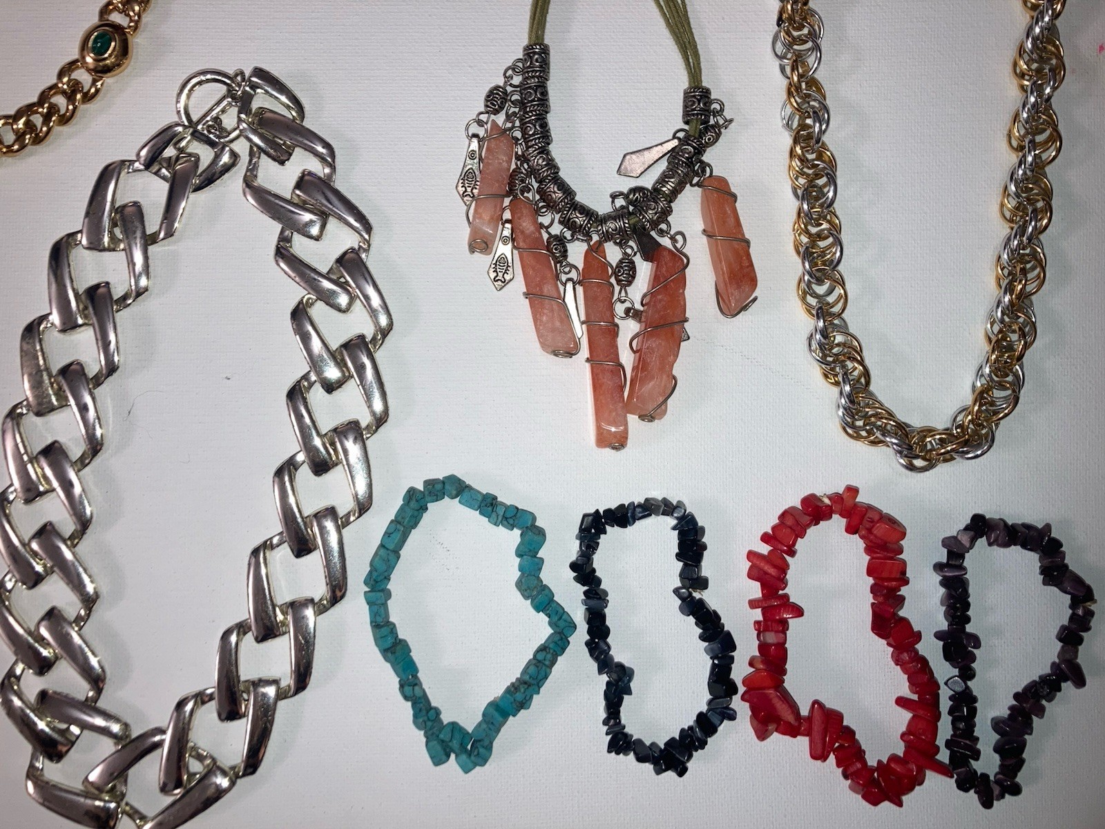 Lot Of 12 Pieces Of Costume Jewelry Stones Metal Bracelets Necklaces Excellent