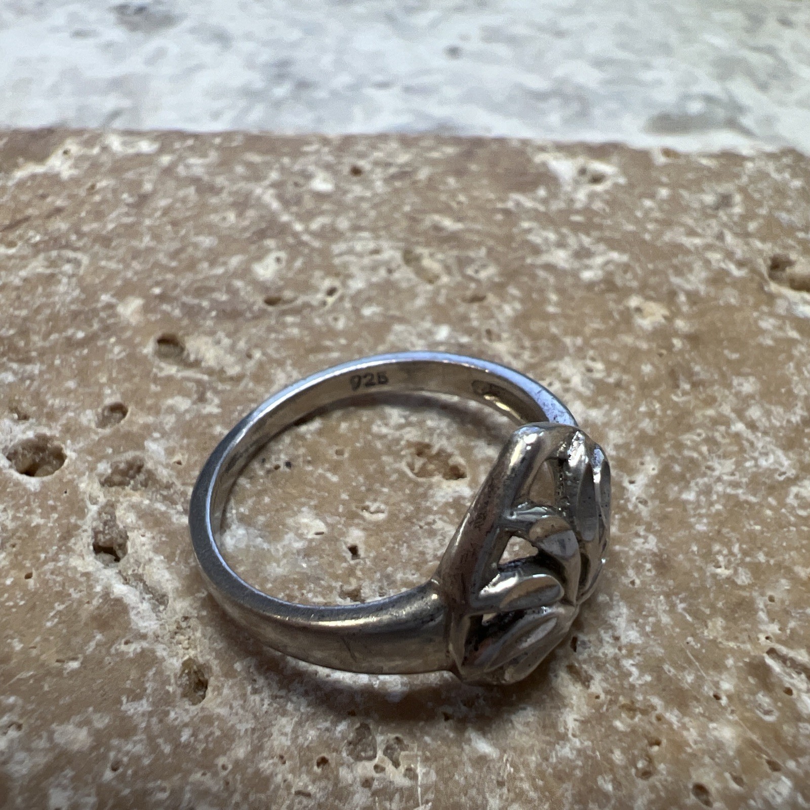 Vintage 925 Sterling Silver Diamond Cut Angel Wings Ring – Size 6.5