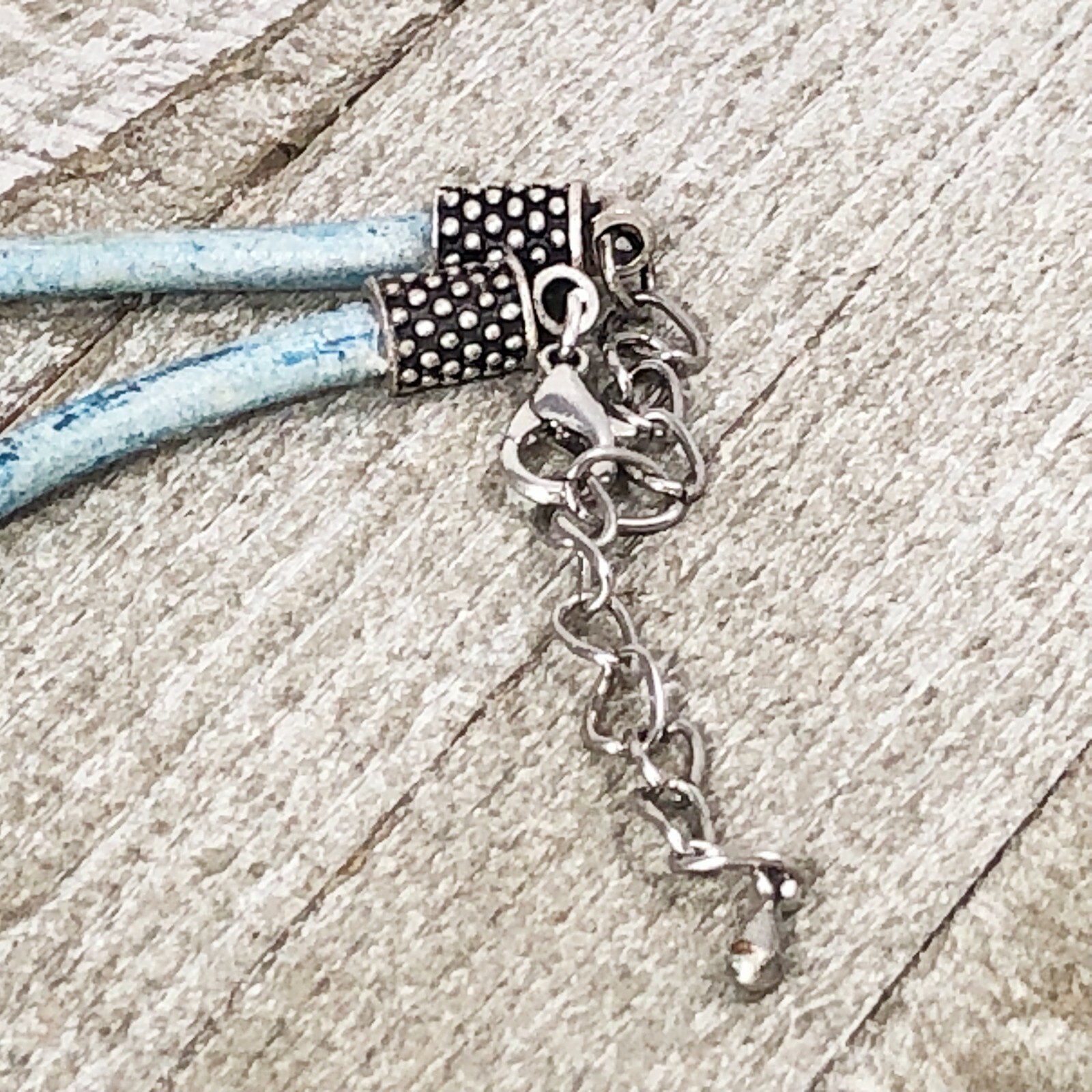Summer Choker with Cornflower Blue Leather Cord and Lampwork Beads