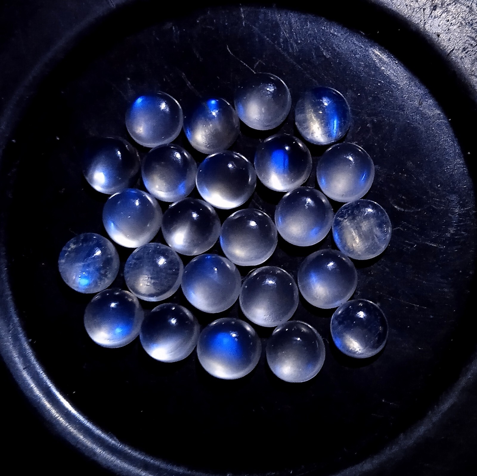 15 Carat 5×5 MM Natural Blue Rainbow Moonstone 24 Piece Lot Round Shape Cabochon
