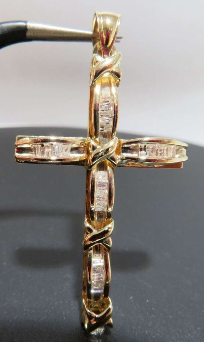 14K YG DIAMOND CLUSTER CROSS PENDANT 0.35 tcw 22.77 MM X 43.50 MM 5.47g(AI-2251)