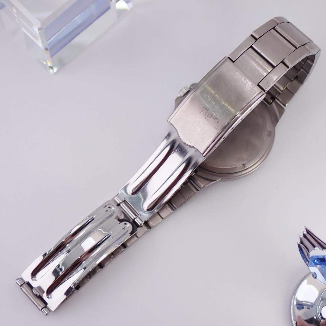 SEIKO ALBA Titanium Solar Men’s Watch V501-0DN0 1999 White Dial Runs Japan