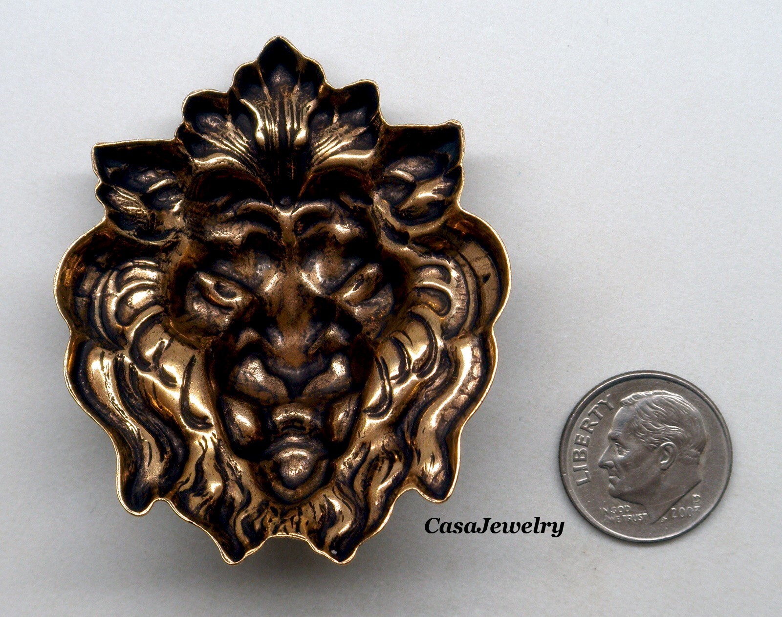 #6176 LARGE ANTIQUED GOLD LION HEAD COMPONENT – 1 Pc