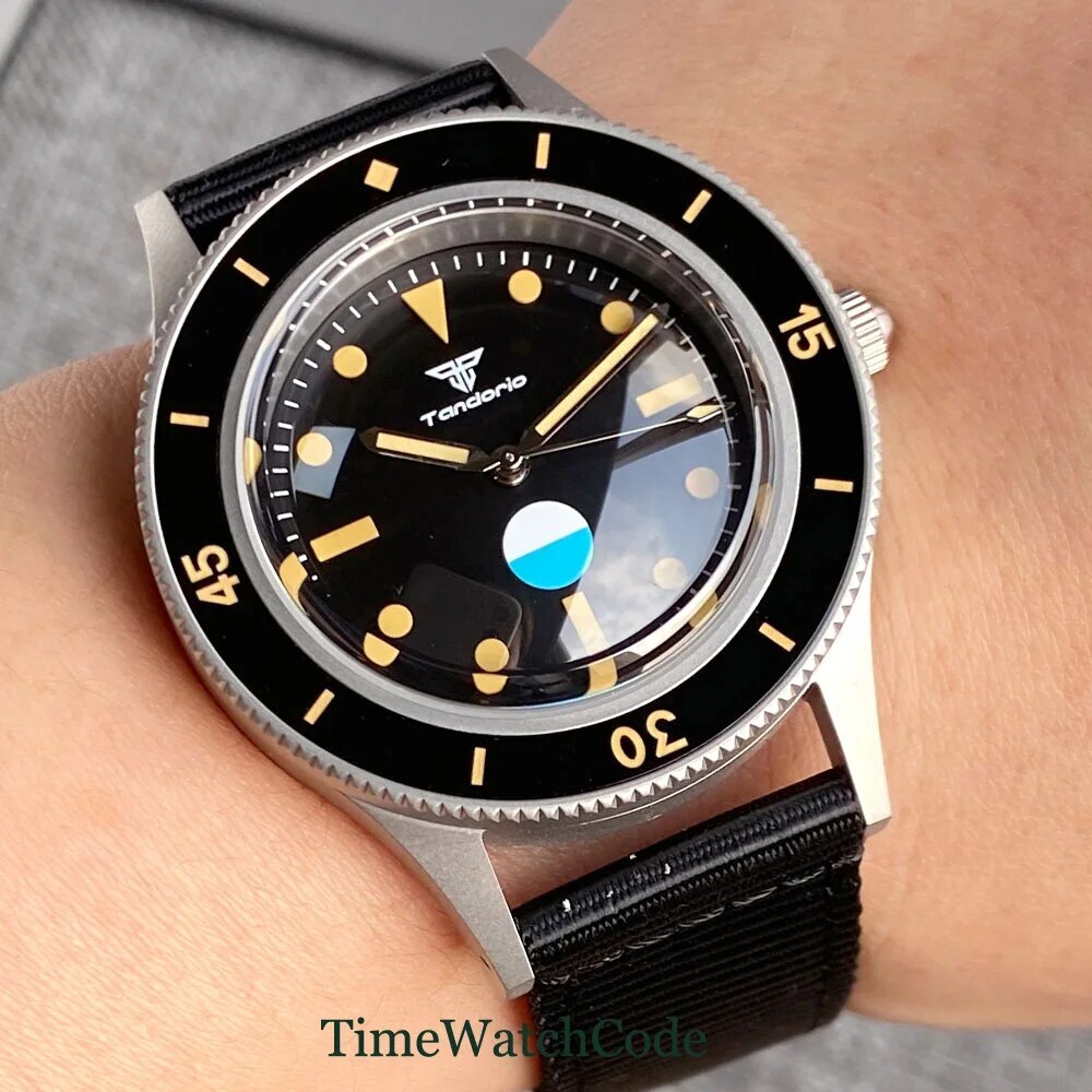 Tandorio Diving Automatic Men’s Watch NH35 Sandblasted Domed Sapphire Crystal