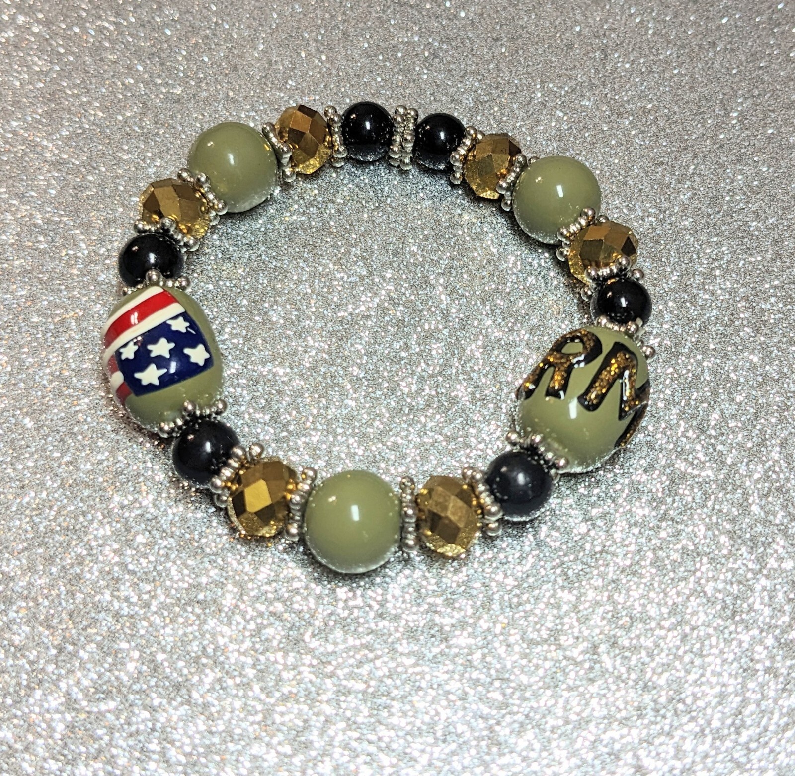 US Army Bracelet Handmade Glass Beaded Woman Stretch Bracelet Green Military