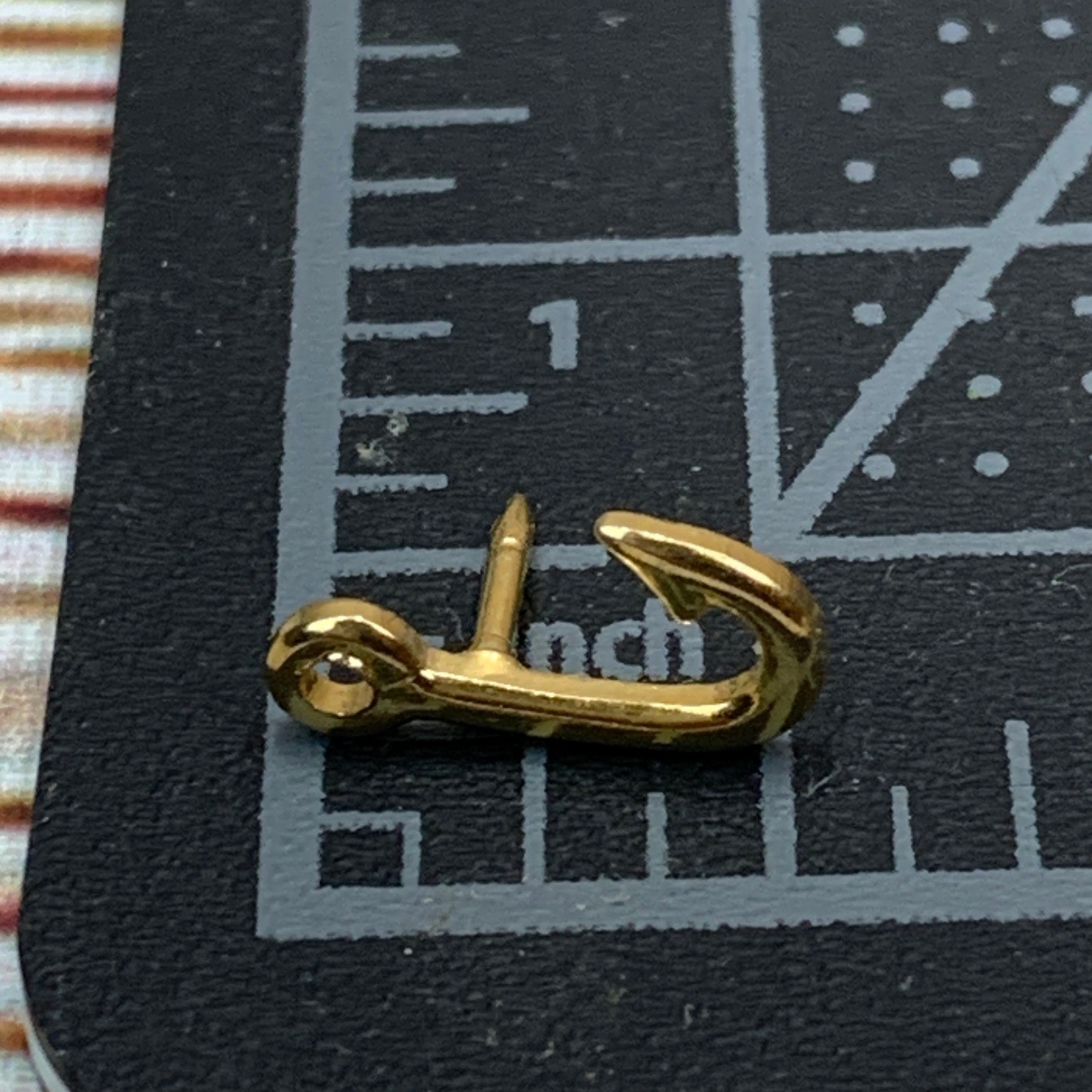 Gold Tone Fishing Hook Tie Tack Pin with Chain Vintage Men’s Accessory