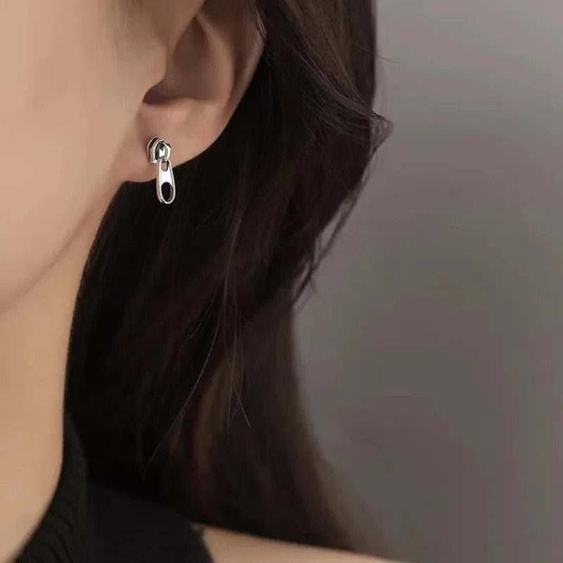 Design Zipper Head Stud Earrings for Women Men Hollow Out