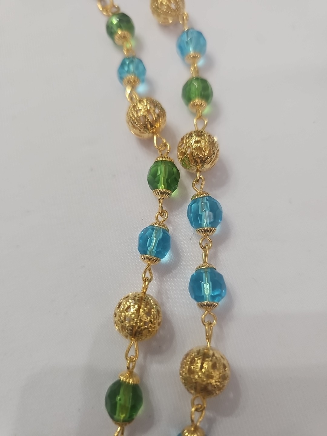 Vintage Joan Rivers Blue And Green Bead An Gold Spears Necklace. RU