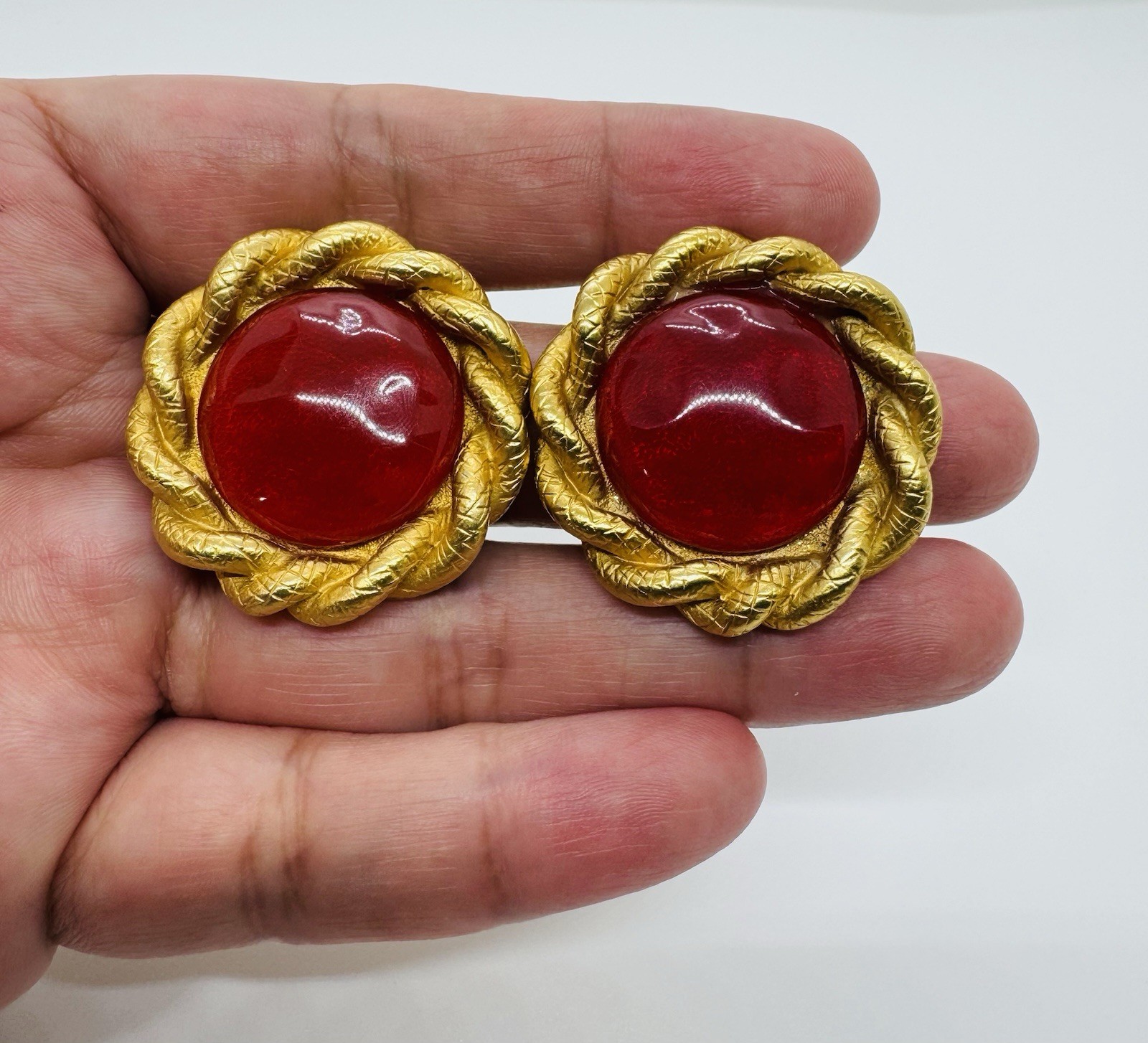 Vintage 80s Ann Taylor Red Resin Gold Rope Clip-On Earrings Statement Signed