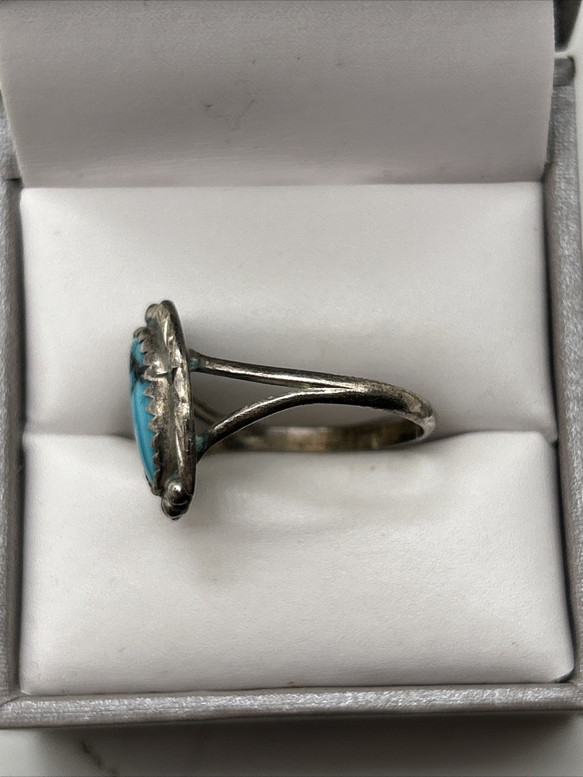 Vintage Sterling Silver Turquoise Ring Size 7 – 2.4 Grams Signed