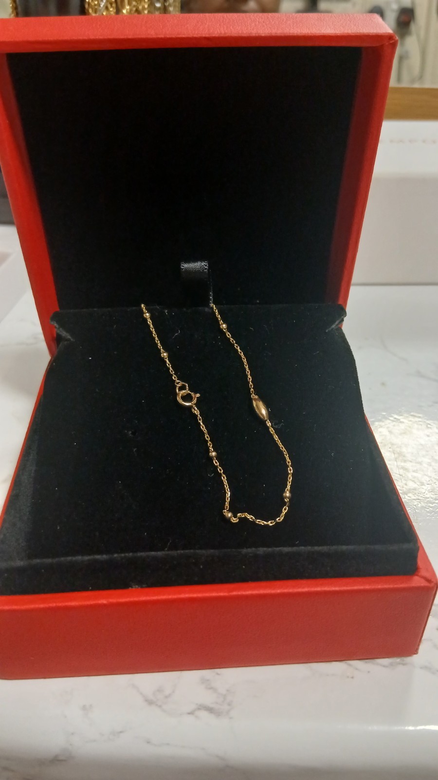 9ct Yellow Gold Bracelet.