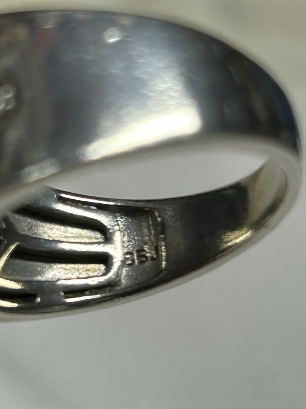 Designer Bangkok Ratnaraj Jewelers 925 Ring Band Size 9-9.5, 8.56g