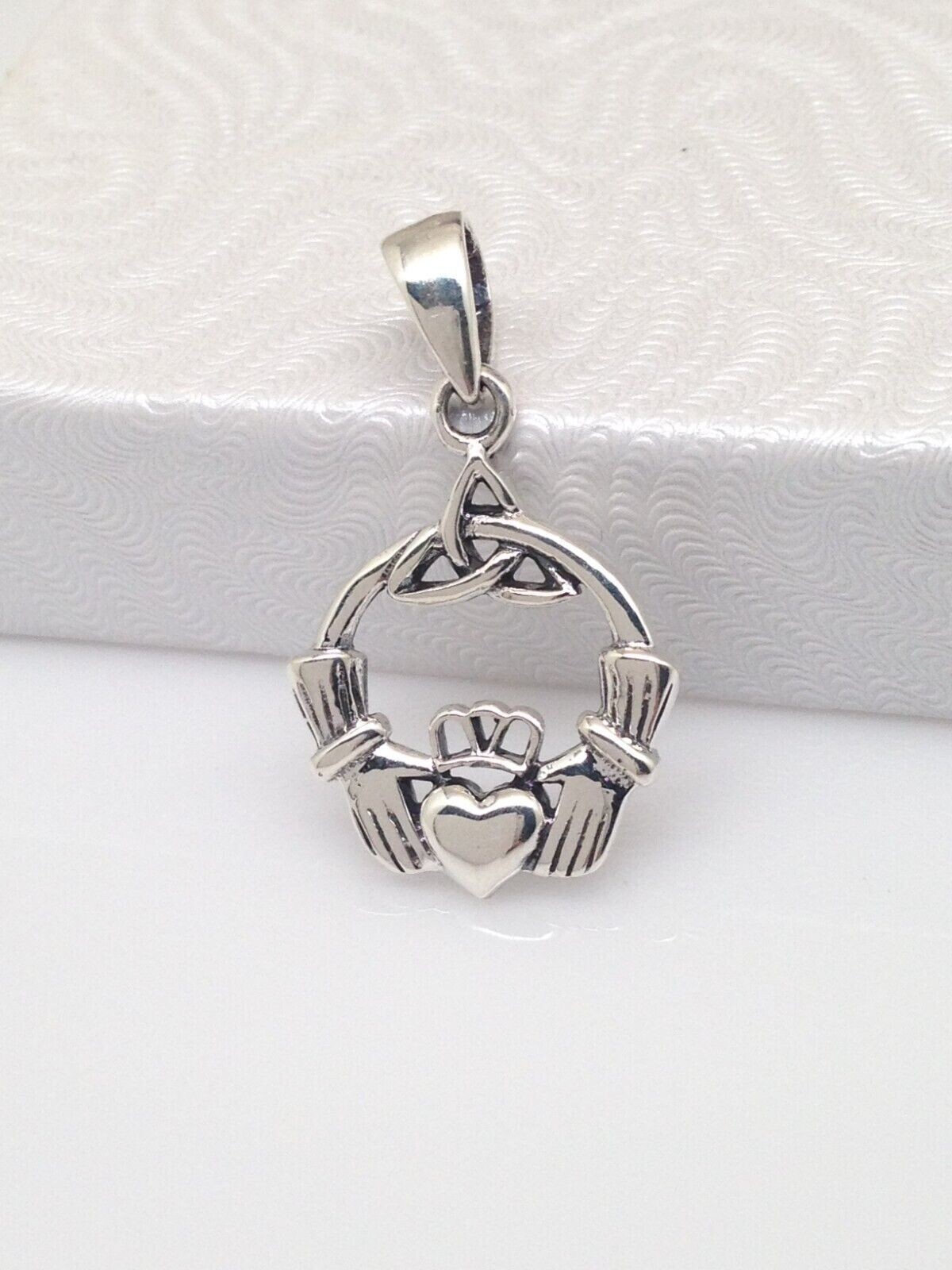 925 Sterling Silver Celtic Claddagh Pendant Men Women 19mm(0.75″)/28mm(1.1″)