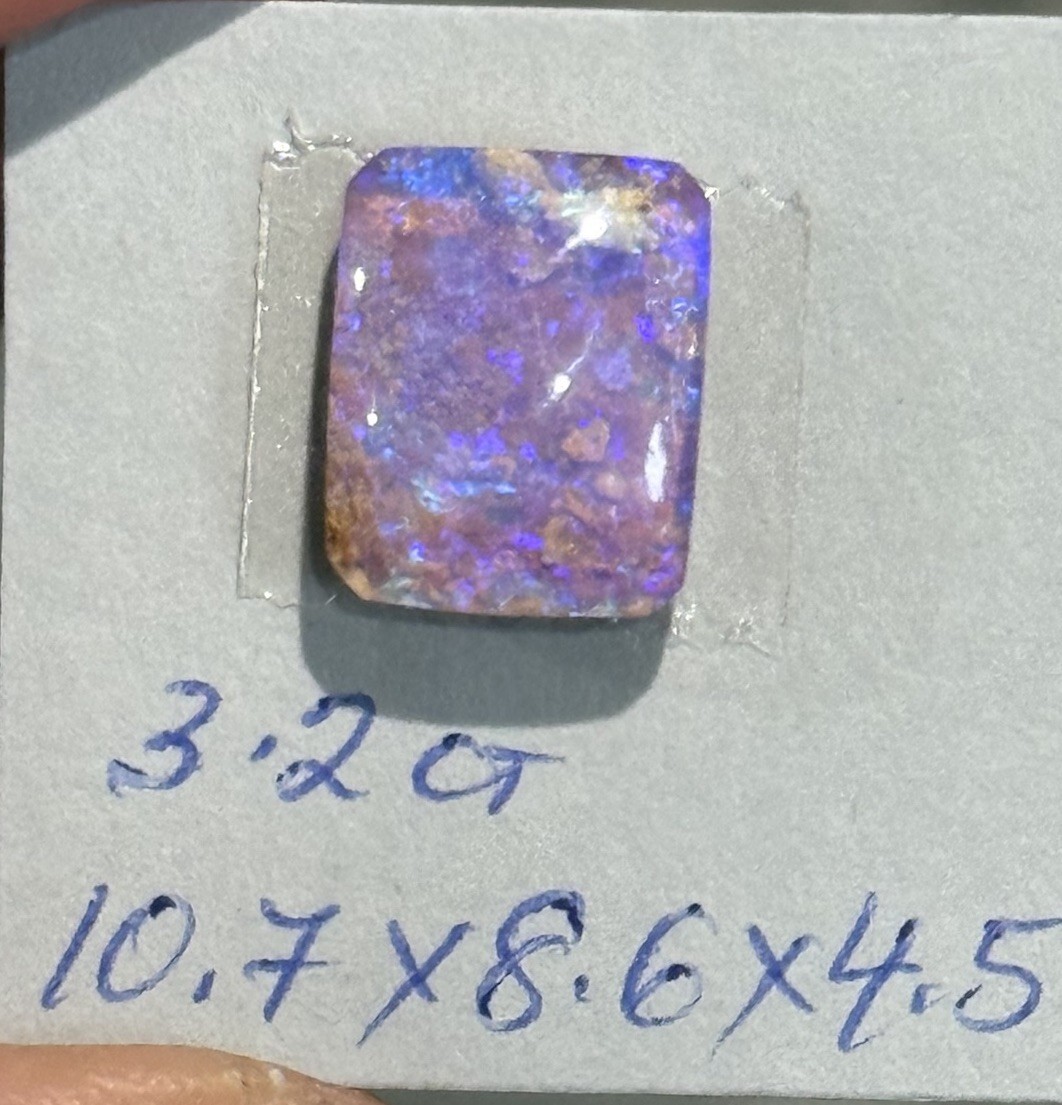 3.2ct 10.7×8.6×4.5mm Australian Boulder Purple Crystal Pipe Opal Cabochon Gem