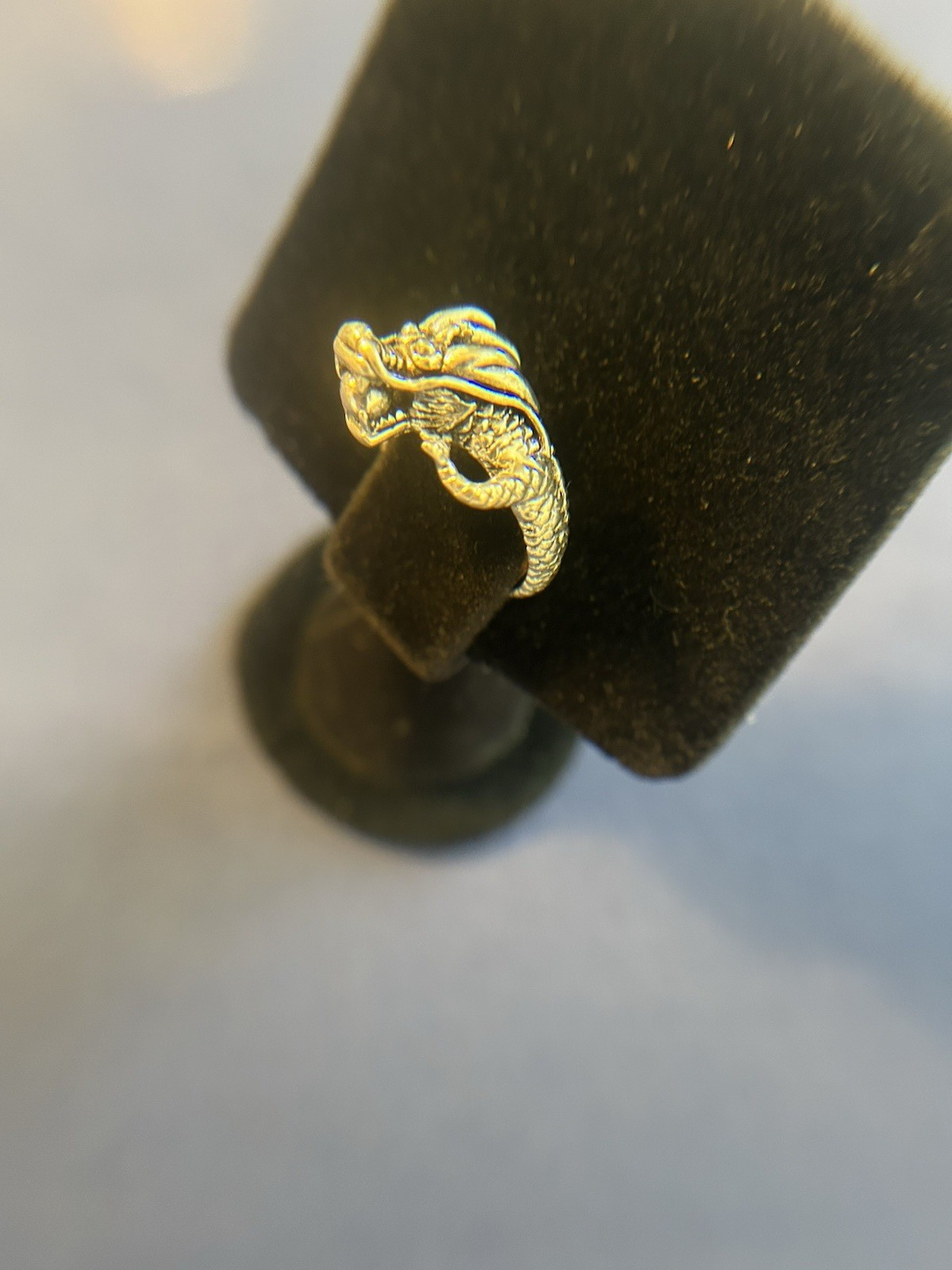 Vintage sterling silver Peter Stone dragon with ball great detail ring size 8