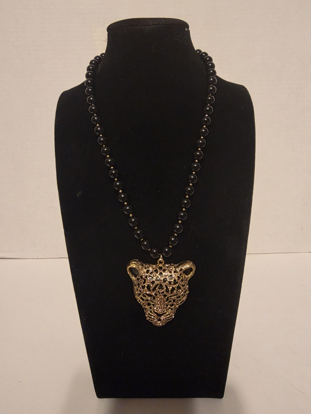 Handcrafted 18.5in Bkack Panther Jaguar Leopard Crystal Gold Necklace