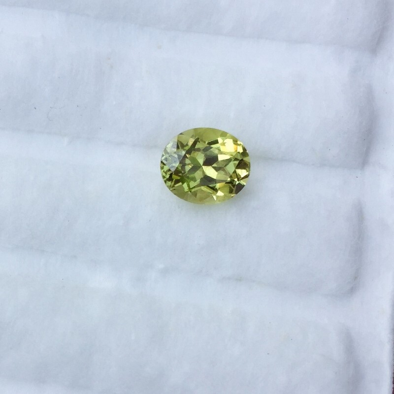 Bright! Natural Grossular Andradite Mali Garnet 1.87 carats GLI
