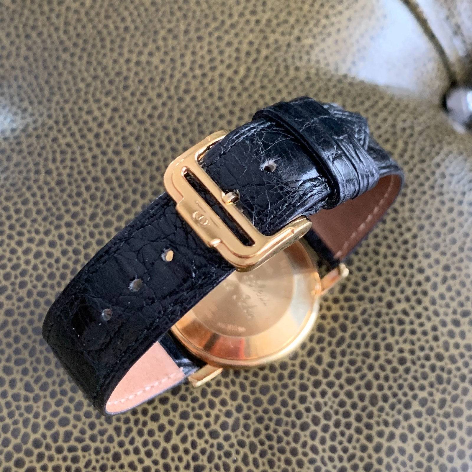 Baume & Mercier 18K Solid Gold Fancy Lugs Automatic Ref. 35600 – Wristwatch