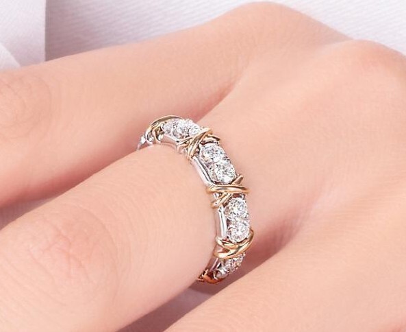 Classic Luxury 925 Sterling Silver Ring with Zircon Crystal Ring for Woman Gift
