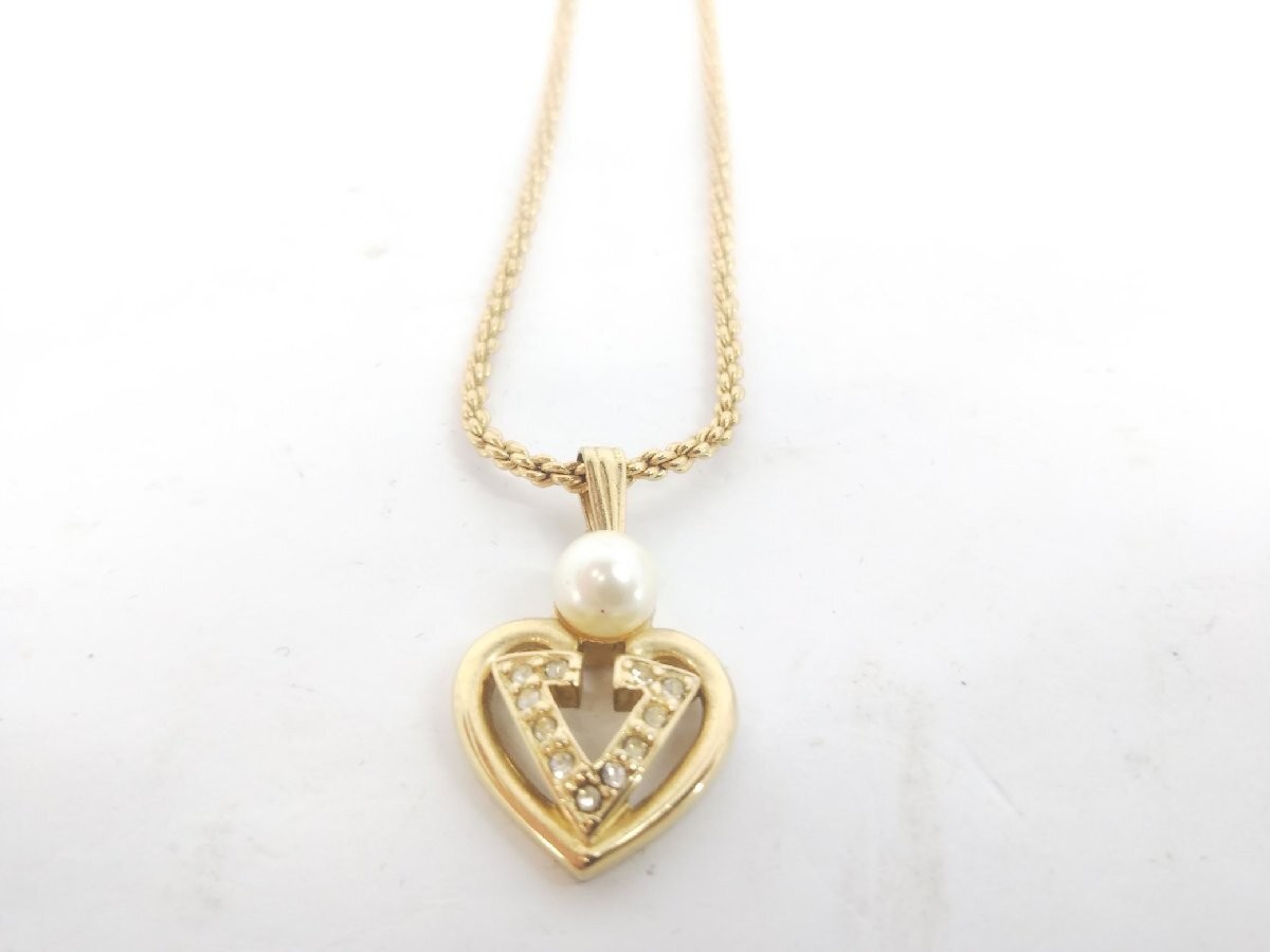 VALENTINO Metal Necklace Gold Heart V Logo Vintage Chain Length Approx 25.5cm