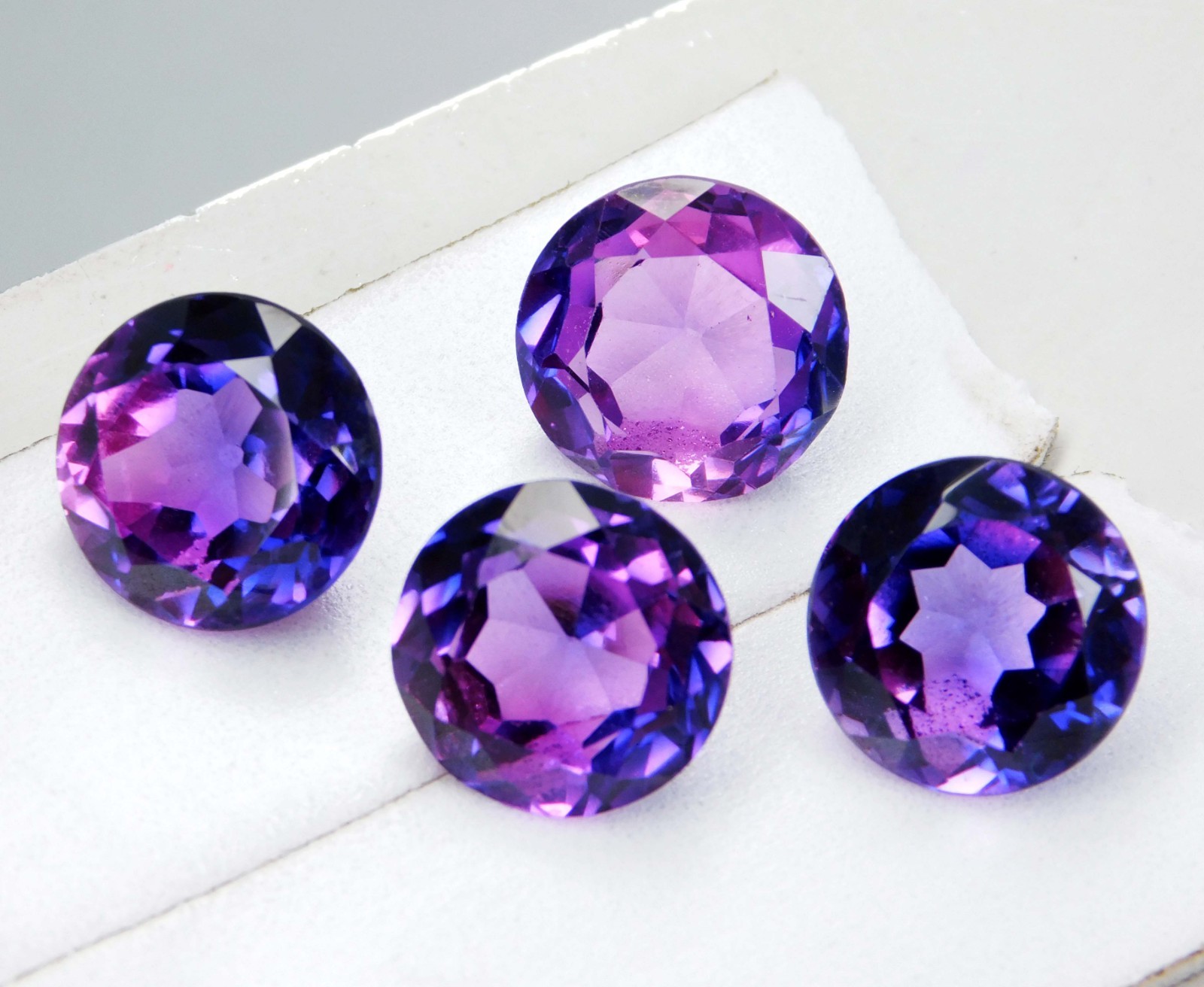 33.70ct VVS Round Natural Royal Purple Spinel – Gorgeous Burma Gemstone