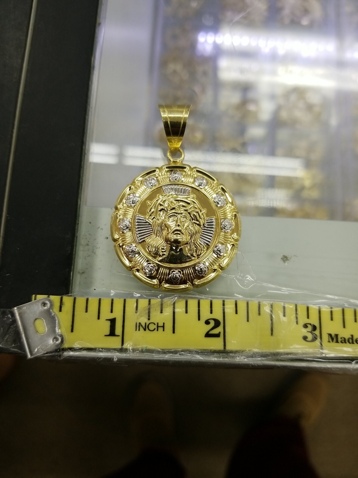 10KT Gold Jesus 2Tone pendant 7mm Bail 100% genuine Gold, Brand New 6.2 grm
