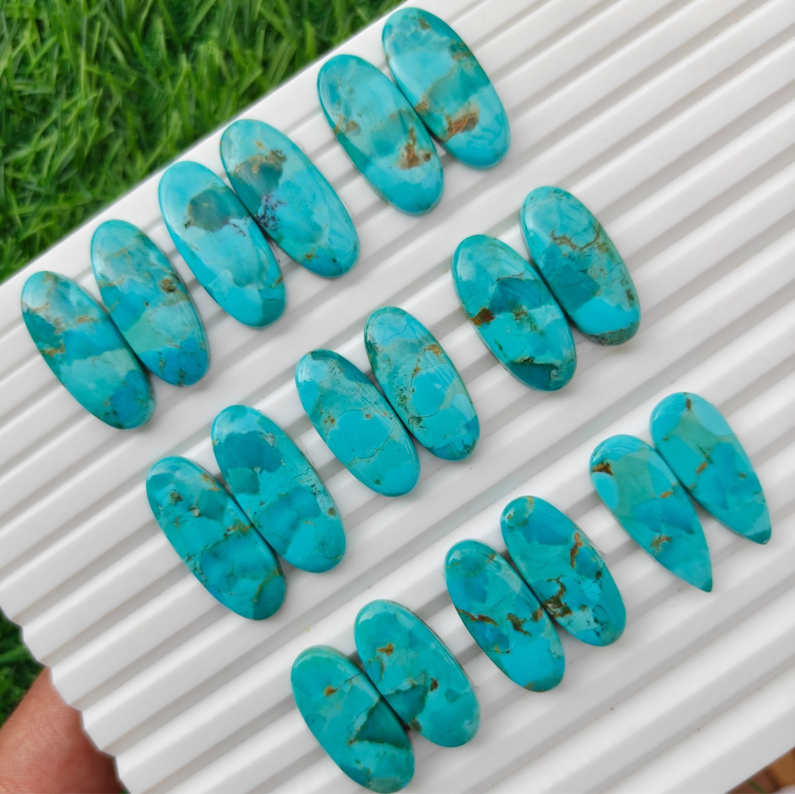 Natural Blue Mohave Turquoise Pair Cabochon Dahlia Gemstone For Jewelry Making