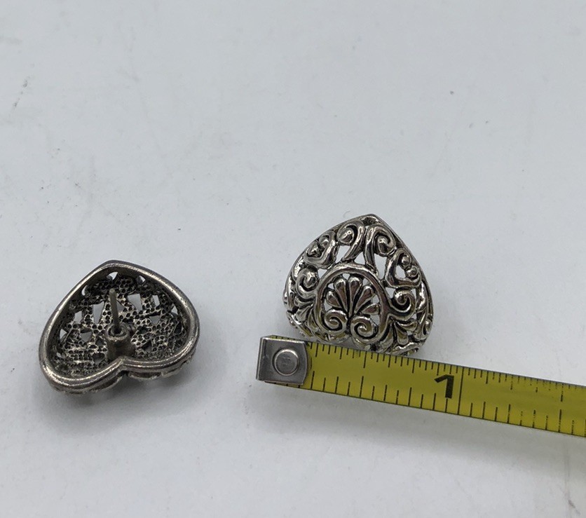 Silver Filigree Heart Earrings Pierced Post 1990’s Approx 3/4”x3/4”. Not Signed