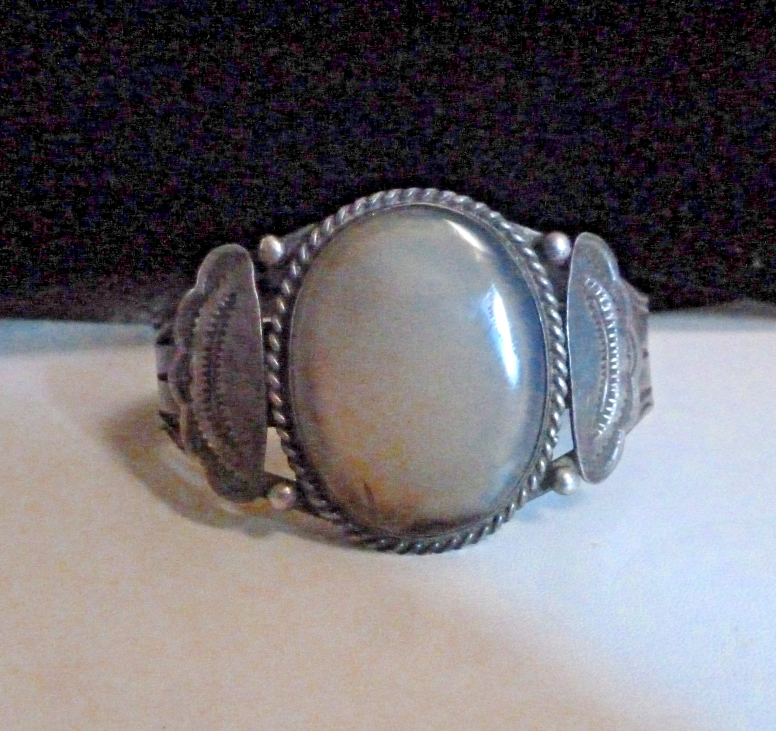 Sterling Navajo Fred Harvey Era Cuff Bracelet Agate Thunderbirds Bracelet