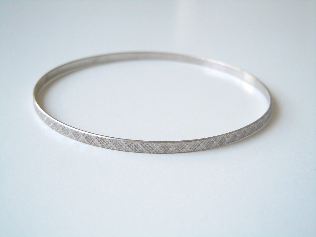 835 Silver Bangle Jewelry 4.5 G / Ø 6.6 Cm / Width 0.2 Cm