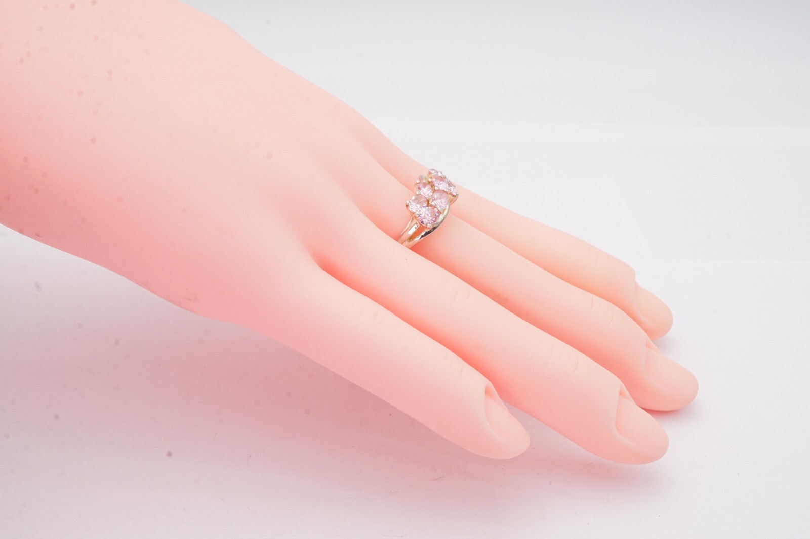 Sterling Silver 925 Pink Cubic Zirconia Ring Size 7.75