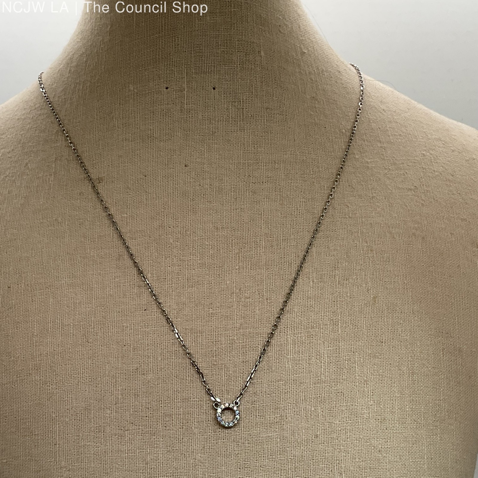 Sterling Silver Rhinestone Disc Pendant 18″ Chain Necklace- 2.56g