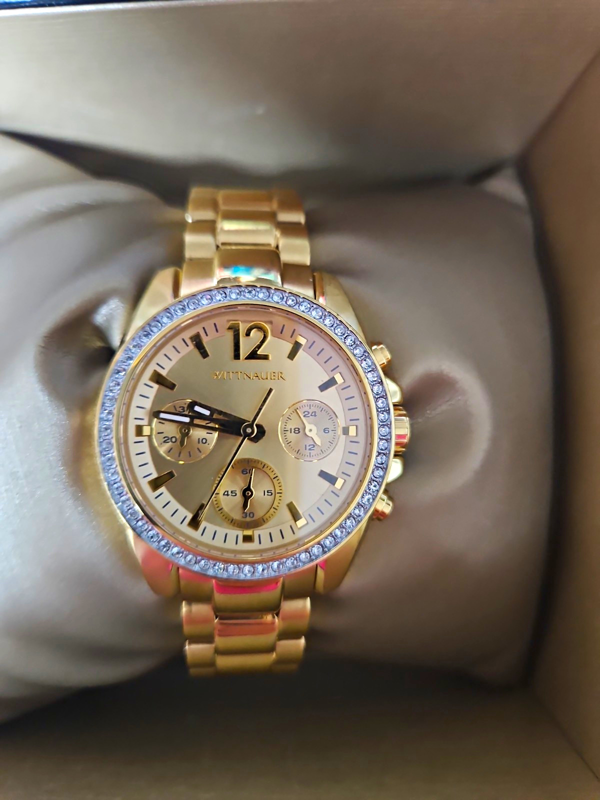 Wittnauer WN4074 Women’s Gold Tone Chronograph Watch Crystal Bezel Box & Papers