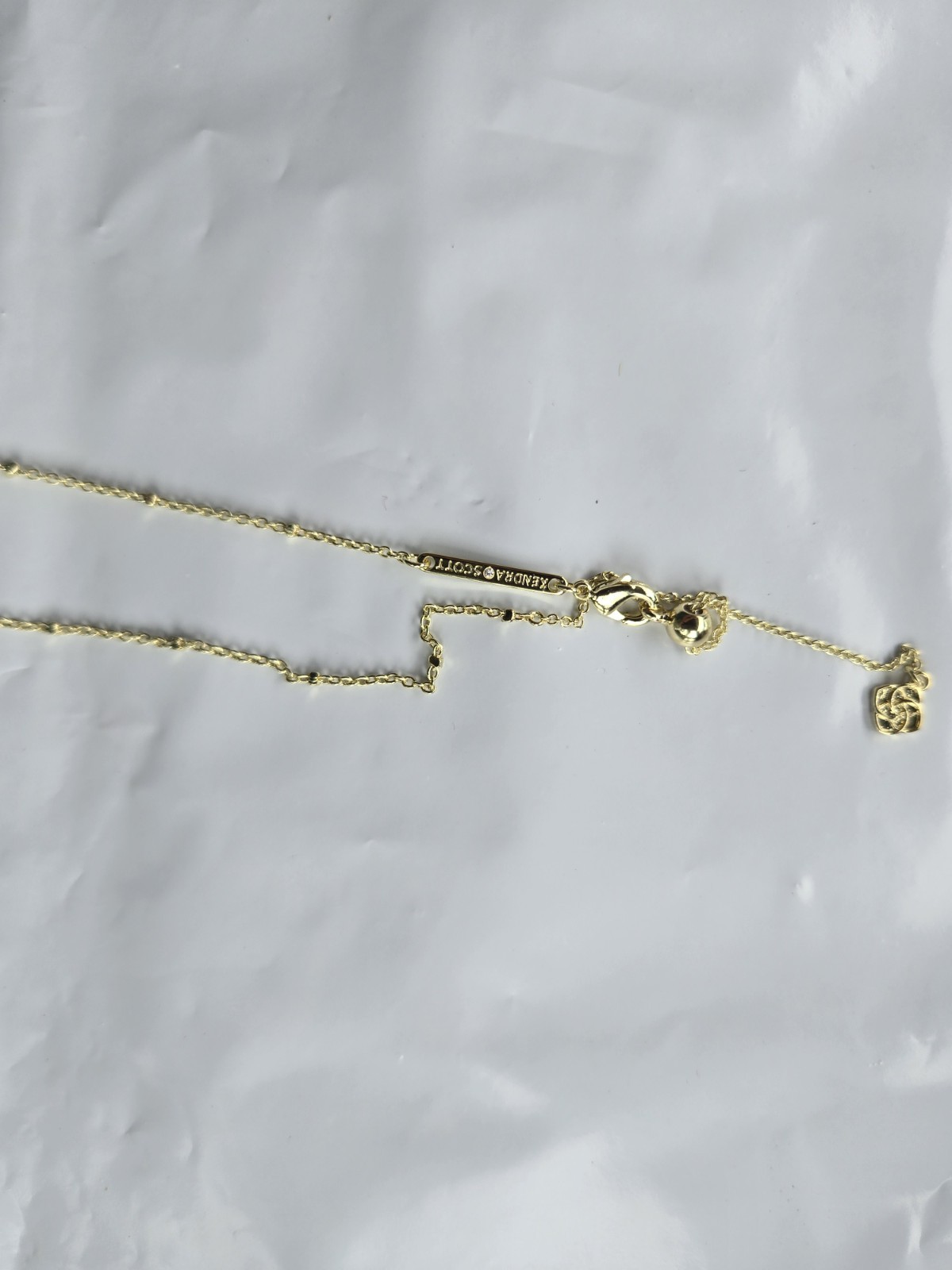 Kendra Scott Gold Bow Short Pendant Necklace