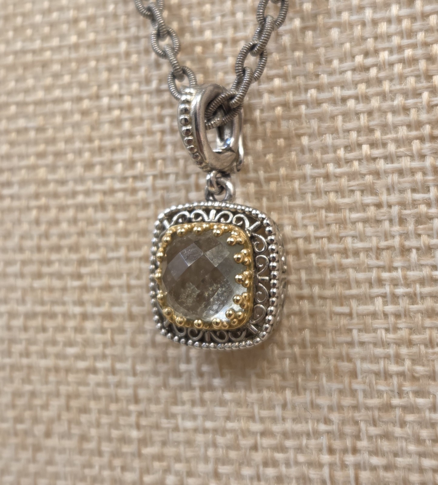Stunning 18k Gold & Sterling Silver Gabriel & Co Cushion-Cut Pendant 17″ Chain