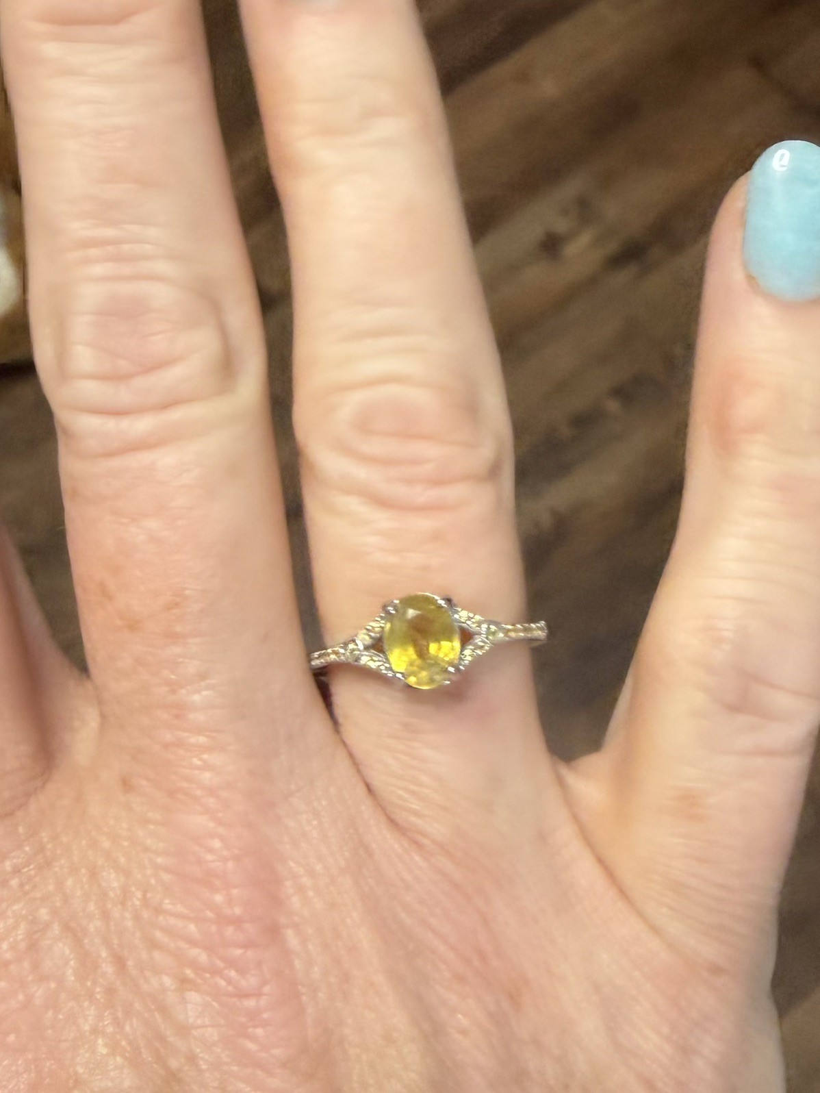 Stunning Natural Yellow Sapphire w/ sapphire accent Ring 925 Sterling Silver sz8