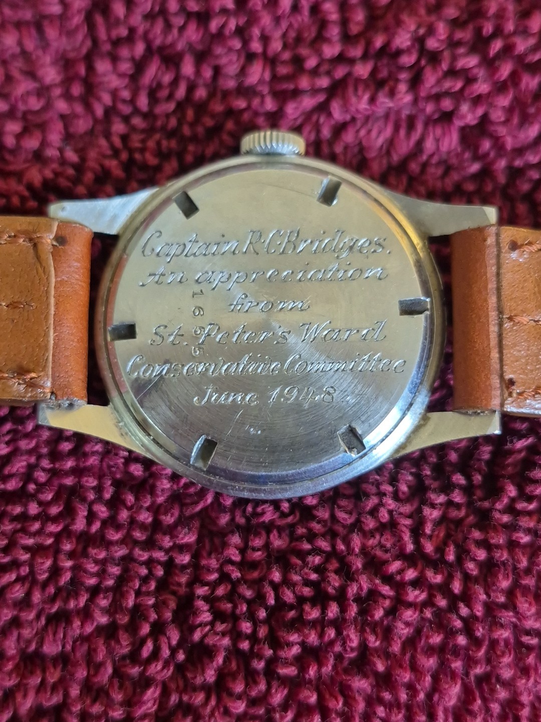 Vintage 1948 Peerex Fond Acier Inoxydable Manual Winding Wristwatch (Engraved)